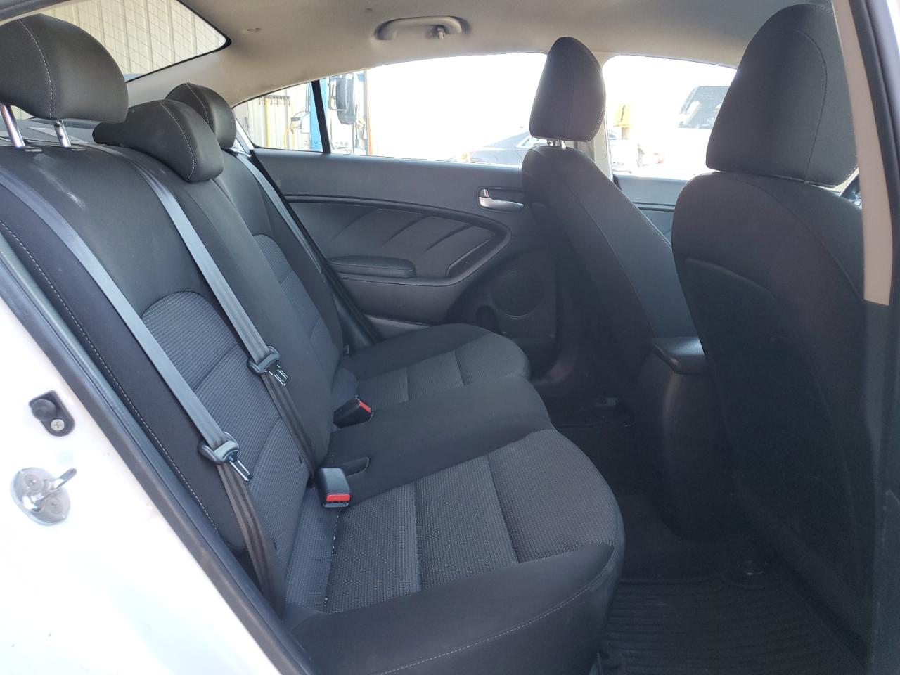 2018 Kia Forte Lx VIN: 3KPFK4A77JE176950 Lot: 82200805