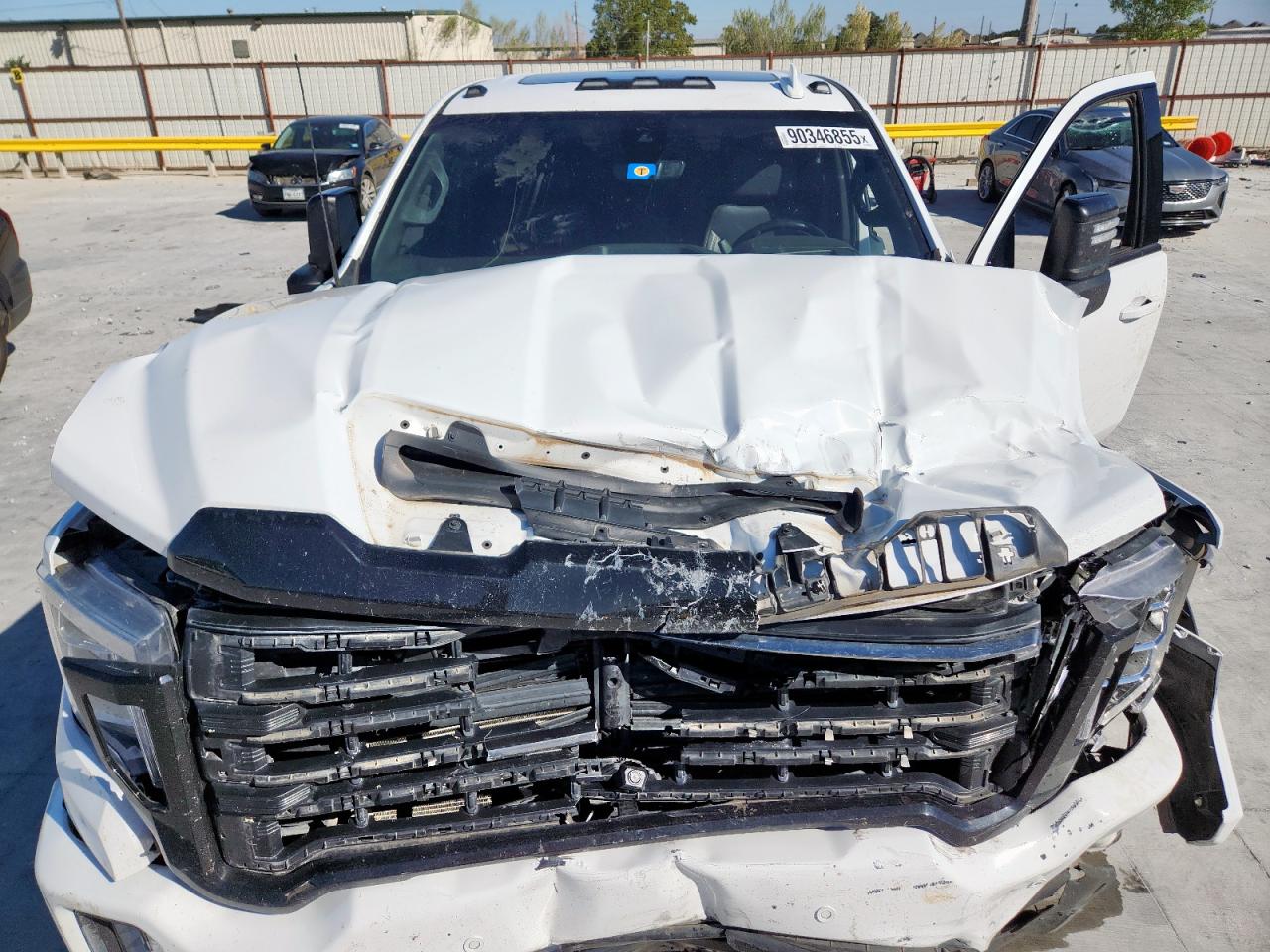 2022 GMC Sierra K2500 At4 VIN: 1GT49PEY4NF325110 Lot: 90346855