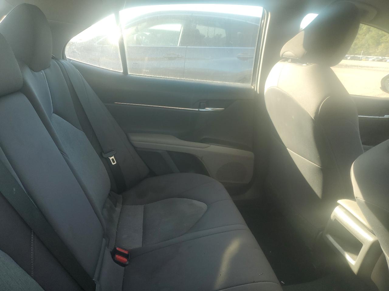 2021 Toyota Camry Le VIN: 4T1C11AK2MU458312 Lot: 90942625