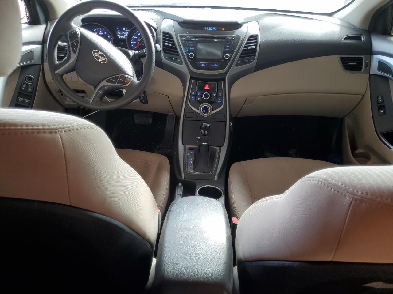 2016 Hyundai Elantra Se VIN: 5NPDH4AE2GH770242 Lot: 82366135