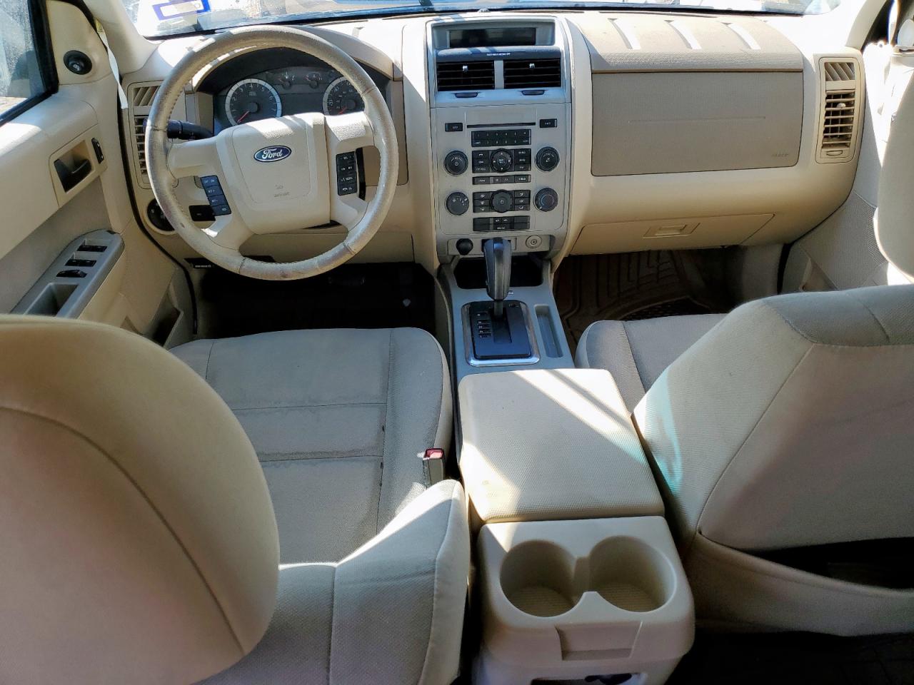 2010 Ford Escape Xlt VIN: 1FMCU0DG2AKC72060 Lot: 86090615