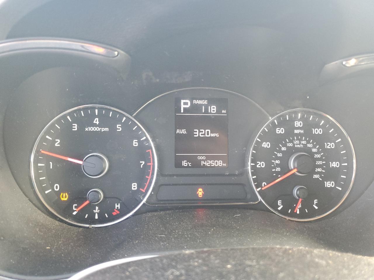 2017 Kia Forte Lx VIN: 3KPFK4A74HE100483 Lot: 86810255