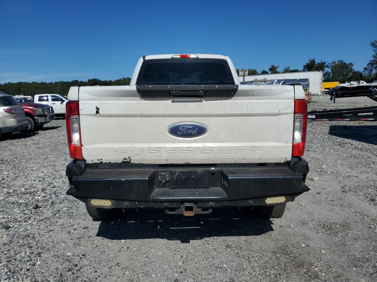 2018 Ford F250 Super Duty VIN: 1FD7W2BTXJEC10122 Lot: 84988265