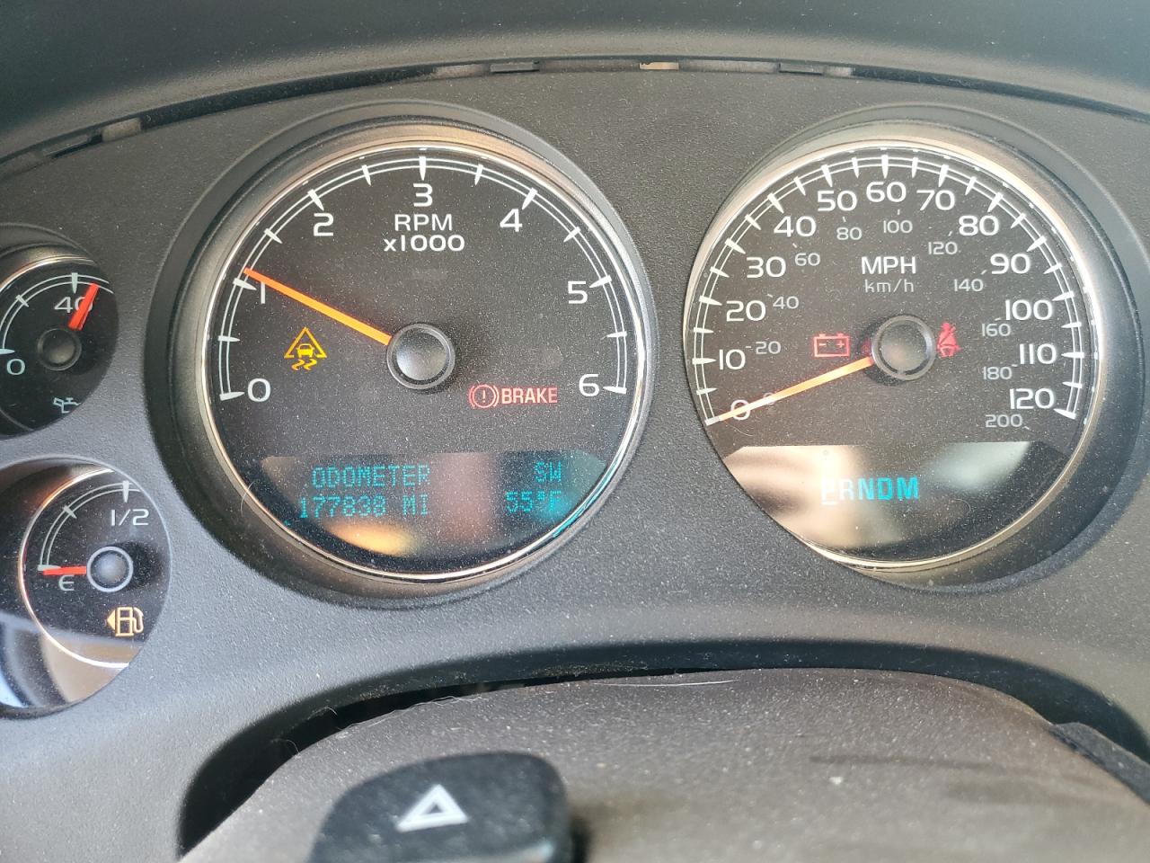 2011 Chevrolet Suburban K1500 Ltz VIN: 1GNSKKE32BR172165 Lot: 84960505