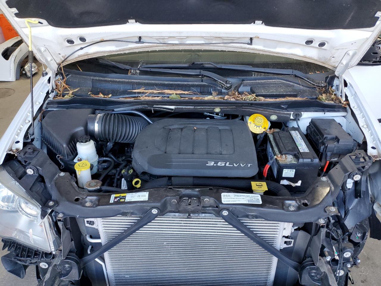 2015 Dodge Grand Caravan Se VIN: 2C4RDGBG0FR713784 Lot: 85282375