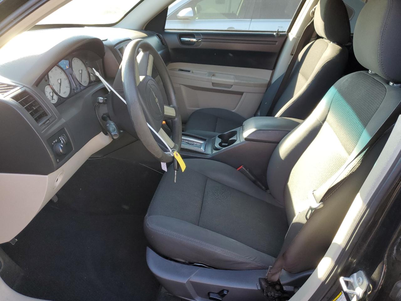 2007 Chrysler 300 VIN: 2C3KA43R17H707657 Lot: 82241695