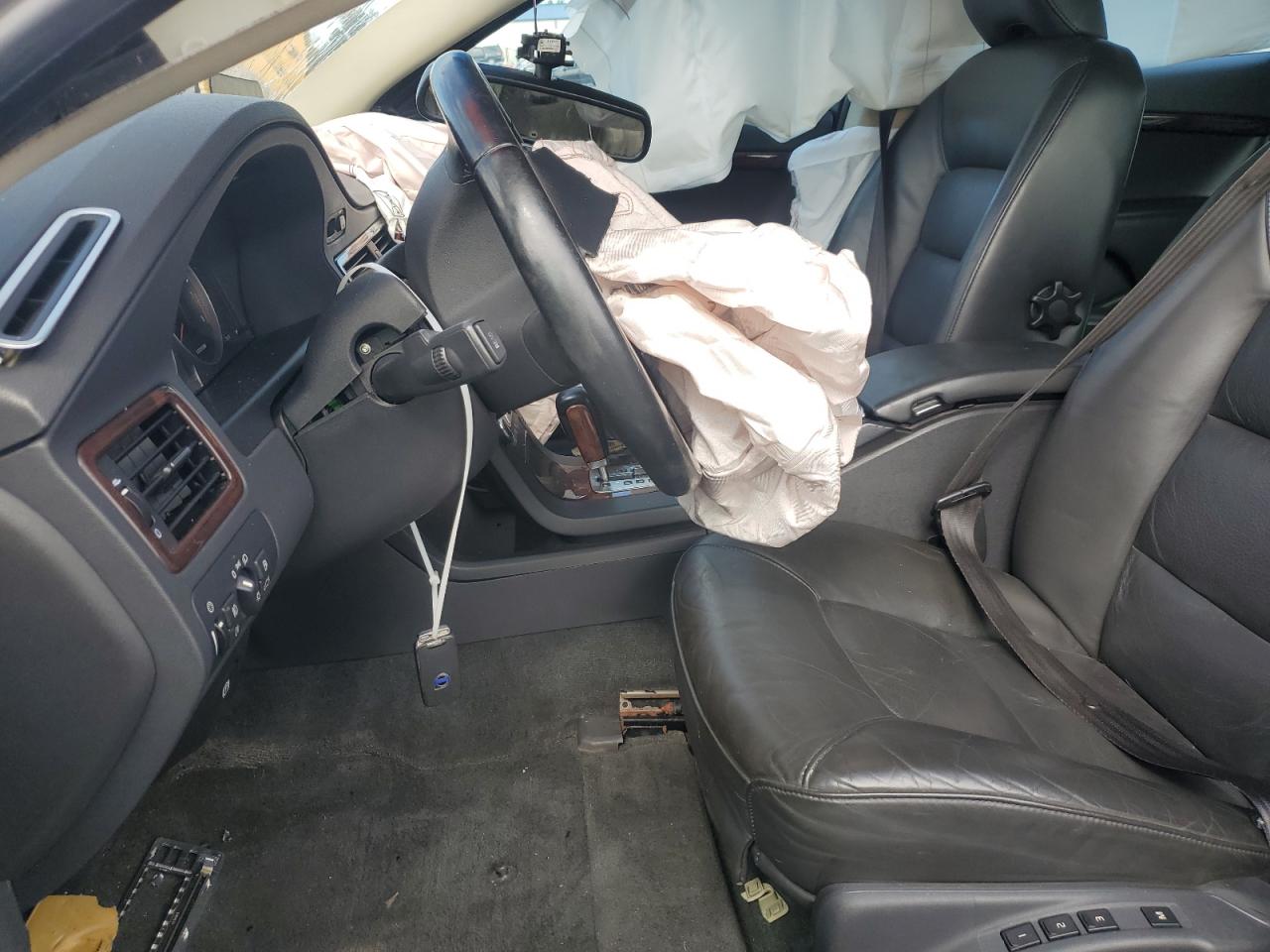 2009 Volvo V70 3.2 VIN: YV1BW982991102447 Lot: 84994805