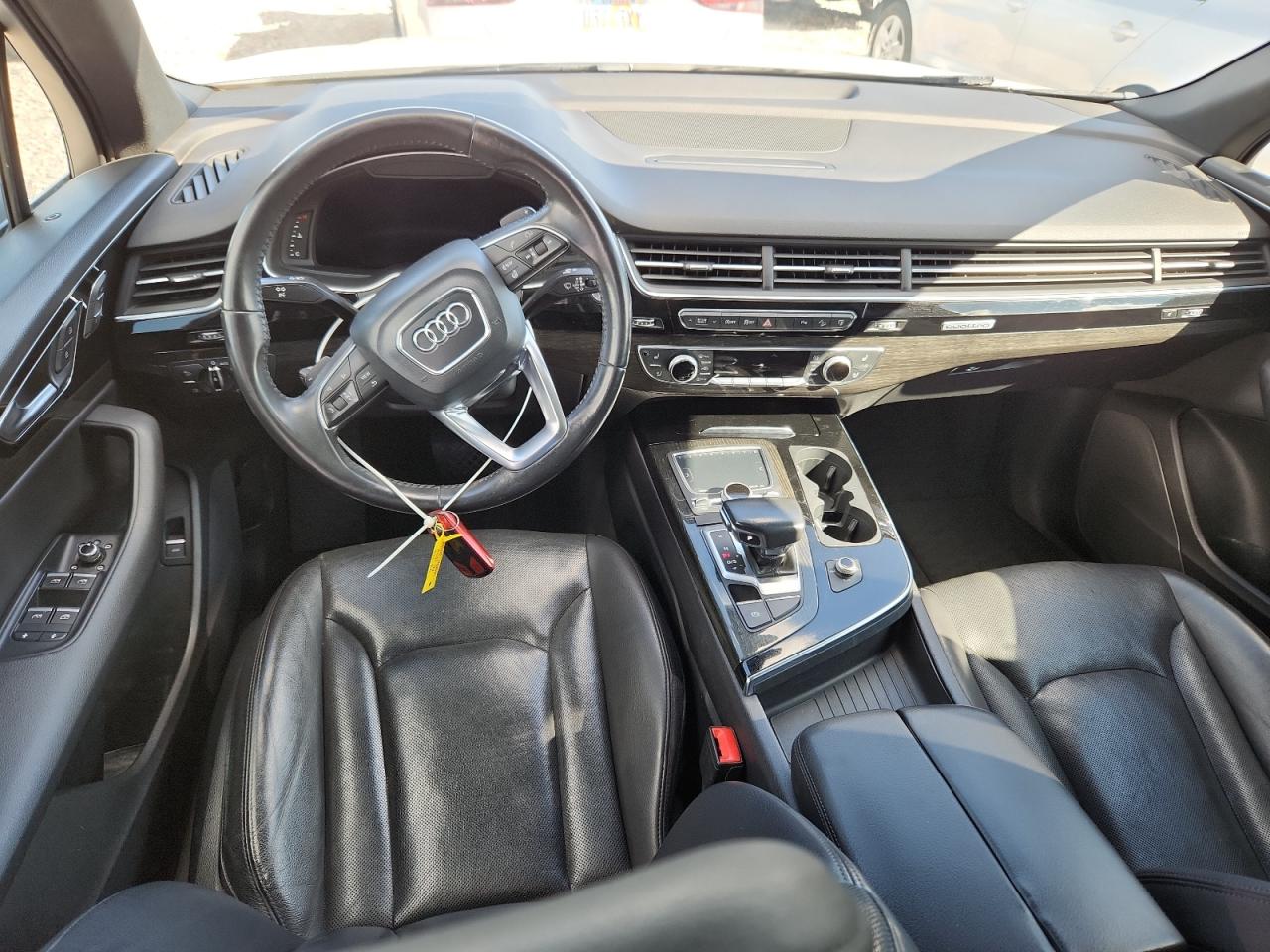 2017 Audi Q7 Premium Plus VIN: WA1LAAF77HD047710 Lot: 85594725