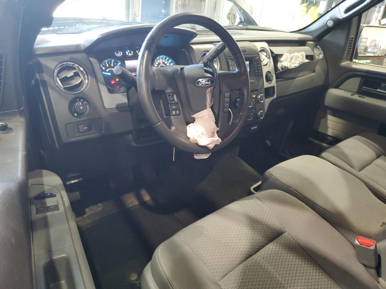 2014 Ford F150 VIN: 1FTMF1CM0EFC58043 Lot: 85705575