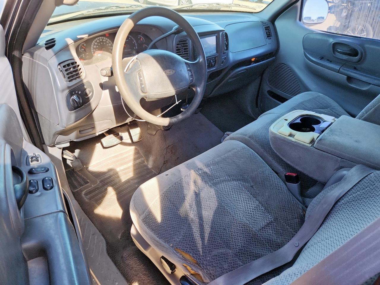 2000 Ford F150 VIN: 1FTRX17W2YNB30508 Lot: 90900165