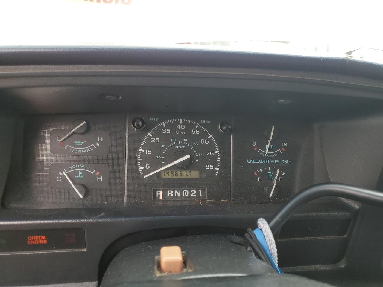 1994 Ford Econoline E350 Super Duty VIN: 1FBJS31G1RHC16728 Lot: 82705835