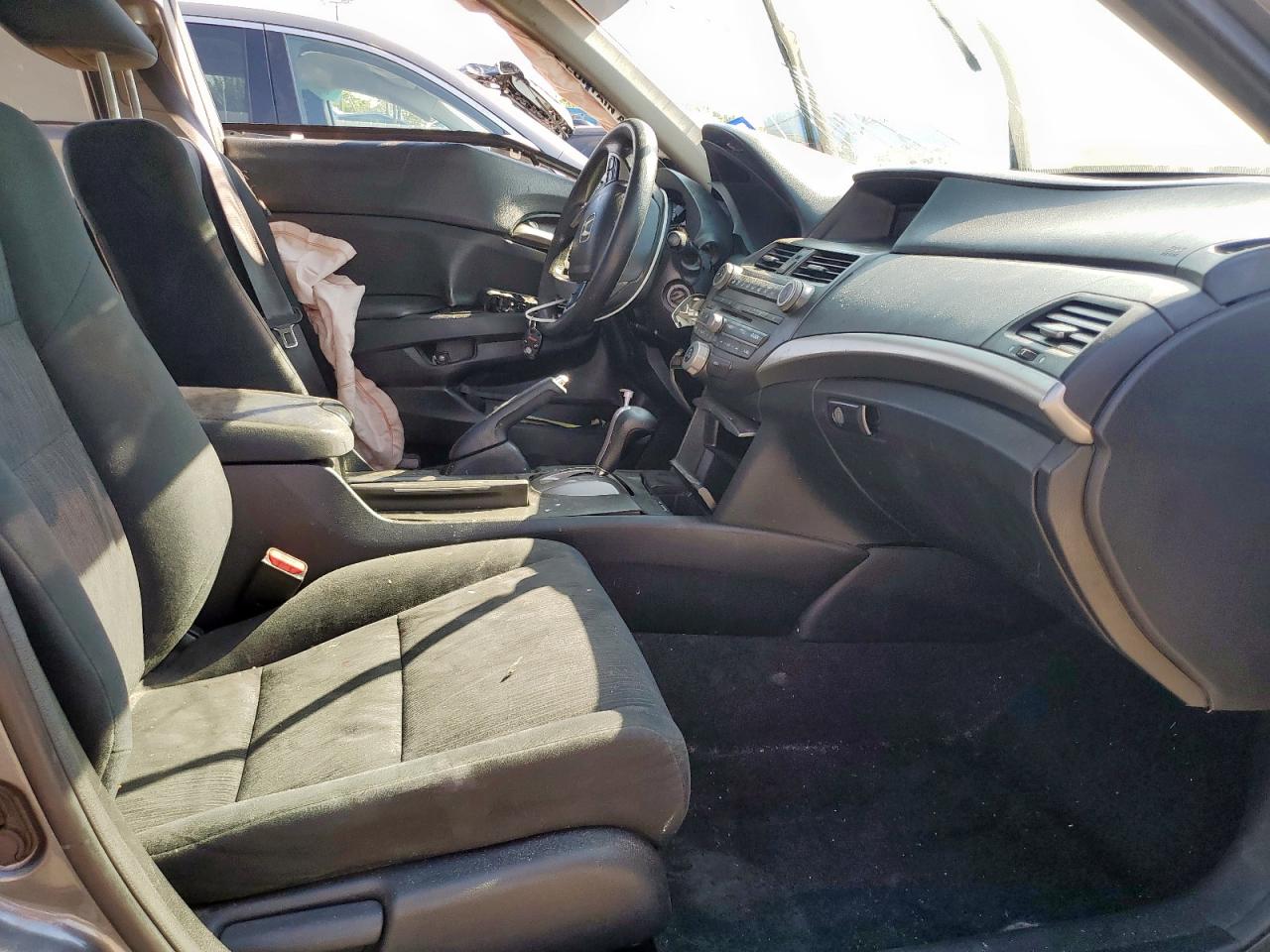 2012 Honda Accord Lx VIN: 1HGCP2F32CA197985 Lot: 82378015