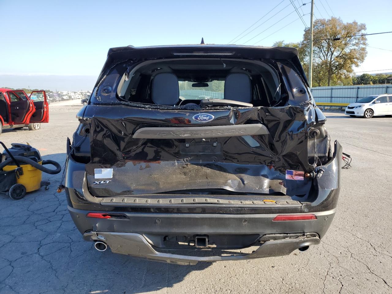 2023 Ford Explorer Xlt VIN: 1FMSK7DH3PGA72657 Lot: 82225195