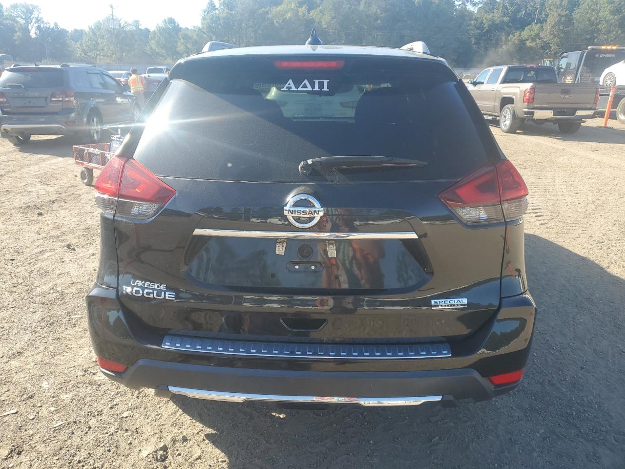 2019 Nissan Rogue S VIN: 5N1AT2MT4KC756598 Lot: 85753605