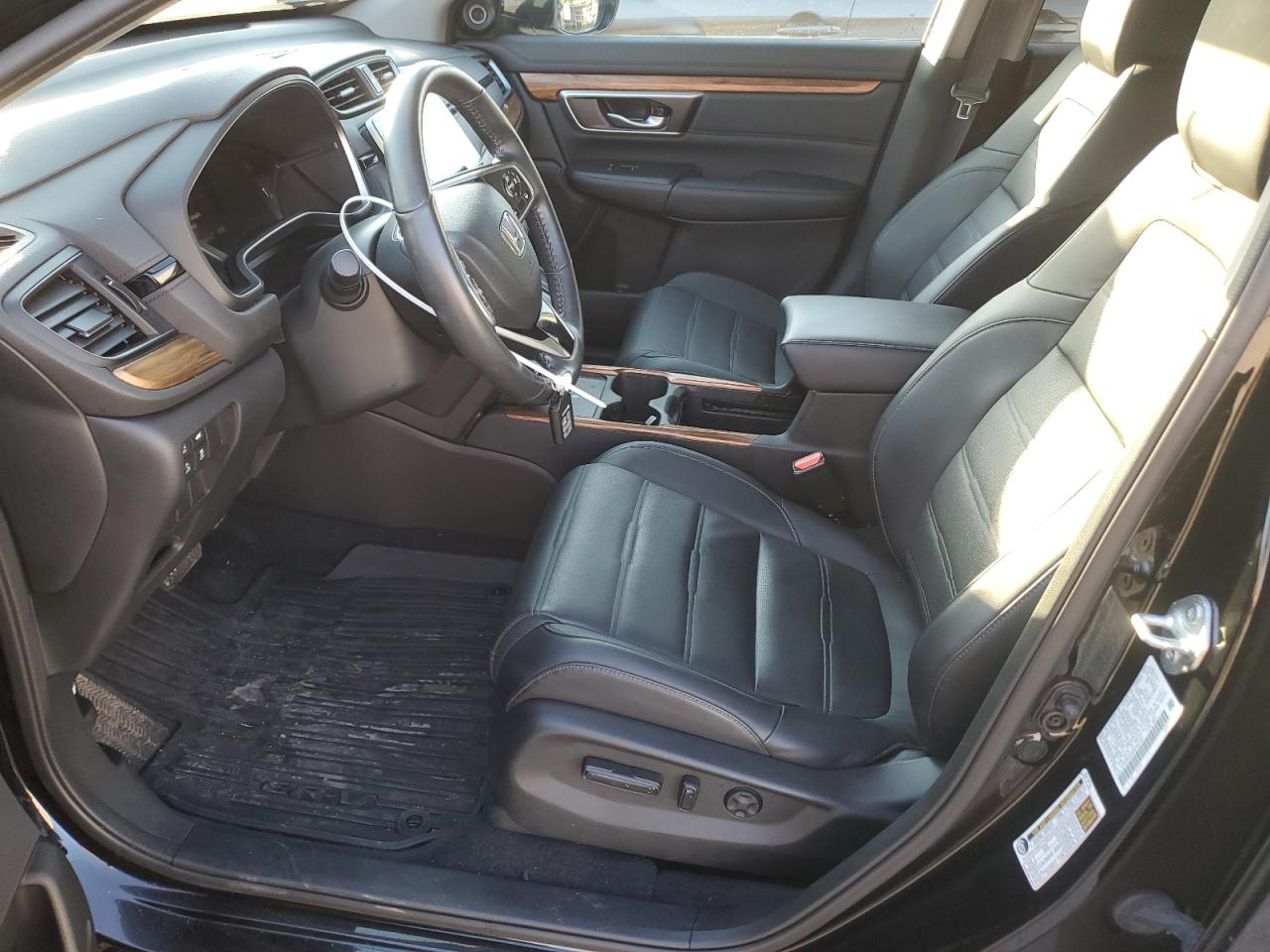 2022 Honda Cr-V Touring VIN: 2HKRW2H90NH631457 Lot: 81121975