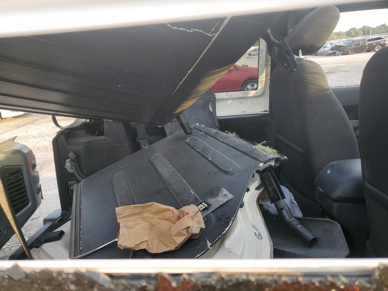 2015 Jeep Wrangler Sport VIN: 1C4AJWAG2FL690339 Lot: 81990305