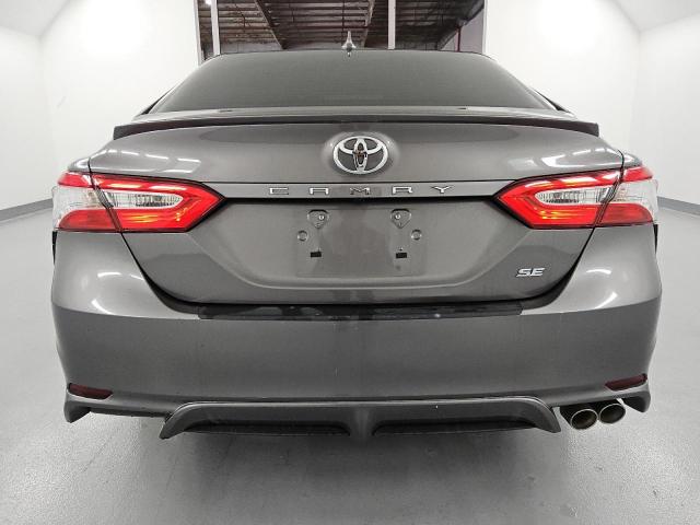  TOYOTA CAMRY 2020 Серый