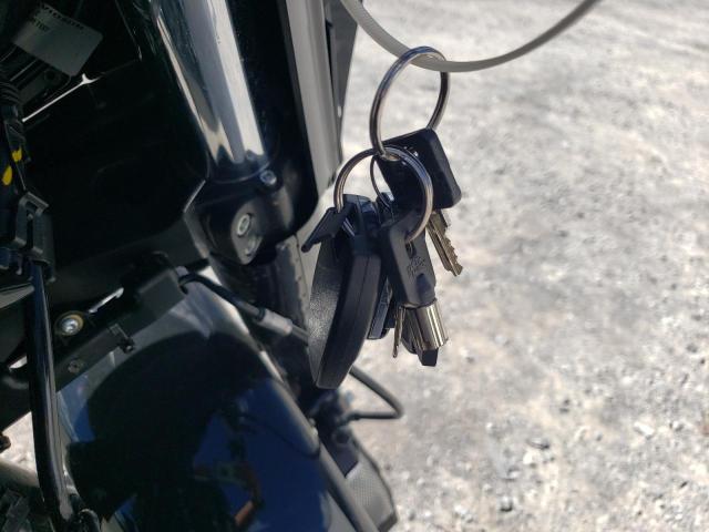 2025 HARLEY-DAVIDSON FLHX   