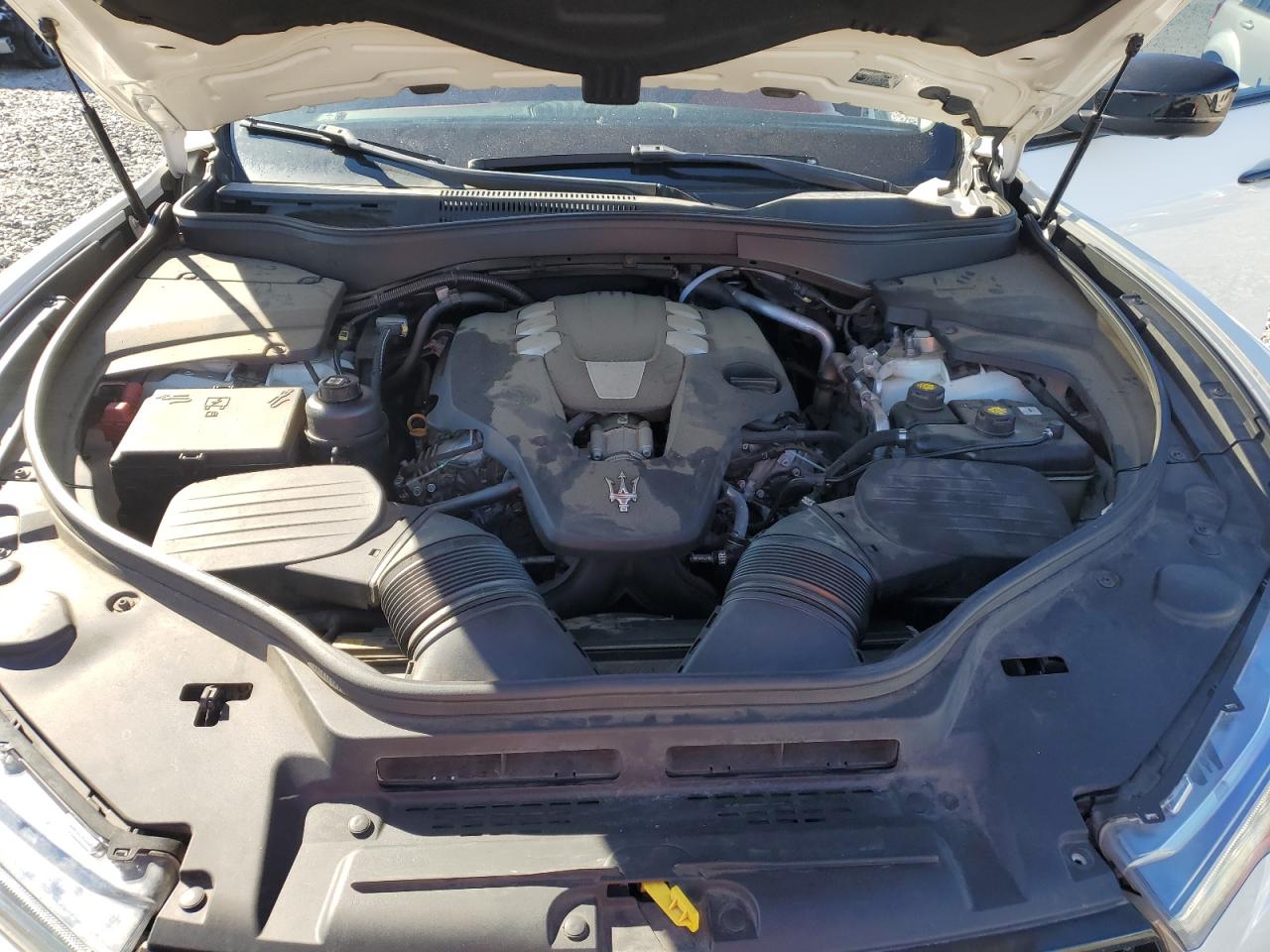 2017 Maserati Levante Sport VIN: ZN661XUS0HX250576 Lot: 91205895