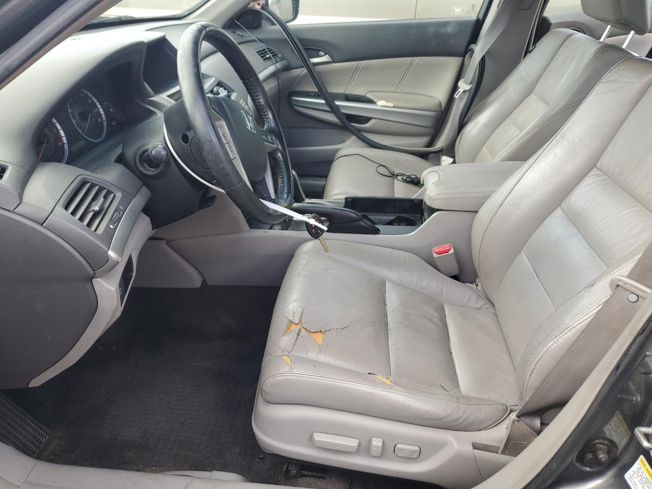 2008 Honda Accord Exl VIN: 1HGCP26898A056236 Lot: 85693085