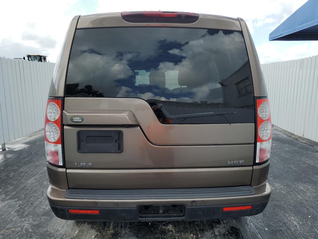 2011 Land Rover Lr4 Hse Luxury VIN: SALAK2D49BA575470 Lot: 85276395