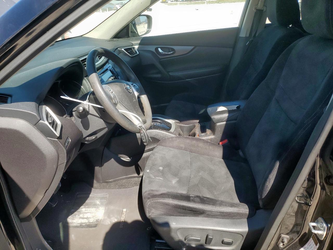 2015 Nissan Rogue S VIN: 5N1AT2MT4FC806468 Lot: 86081885