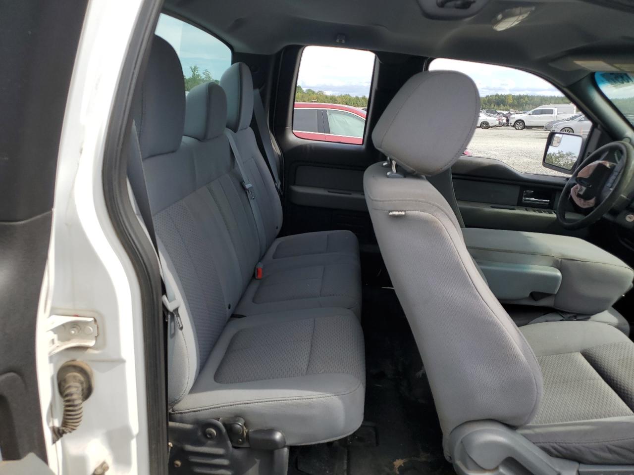 2012 Ford F150 Super Cab VIN: 1FTFX1EF7CFC20441 Lot: 82286135