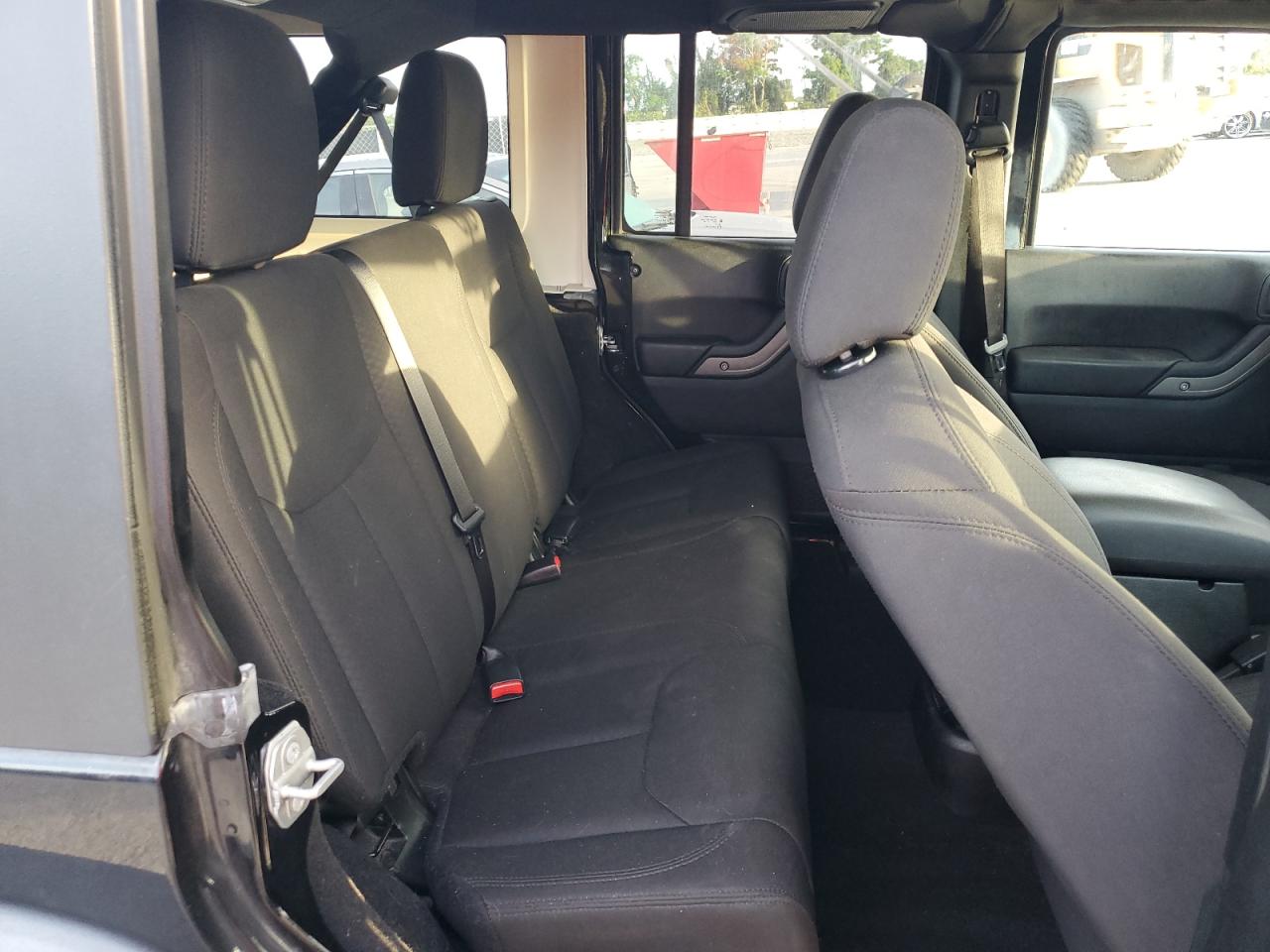 2018 Jeep Wrangler Unlimited Sport VIN: 1C4BJWDG2JL854519 Lot: 84879905