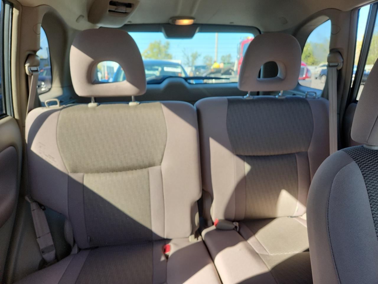 2004 Toyota Rav4 VIN: JTEGD20V740028566 Lot: 85499335