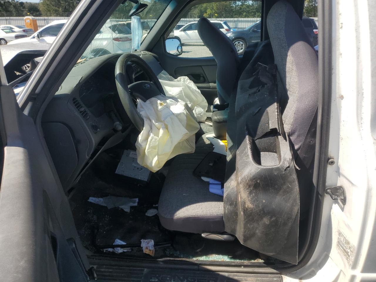 2002 Ford Ranger VIN: 1FTYR10D42TA74010 Lot: 82339775