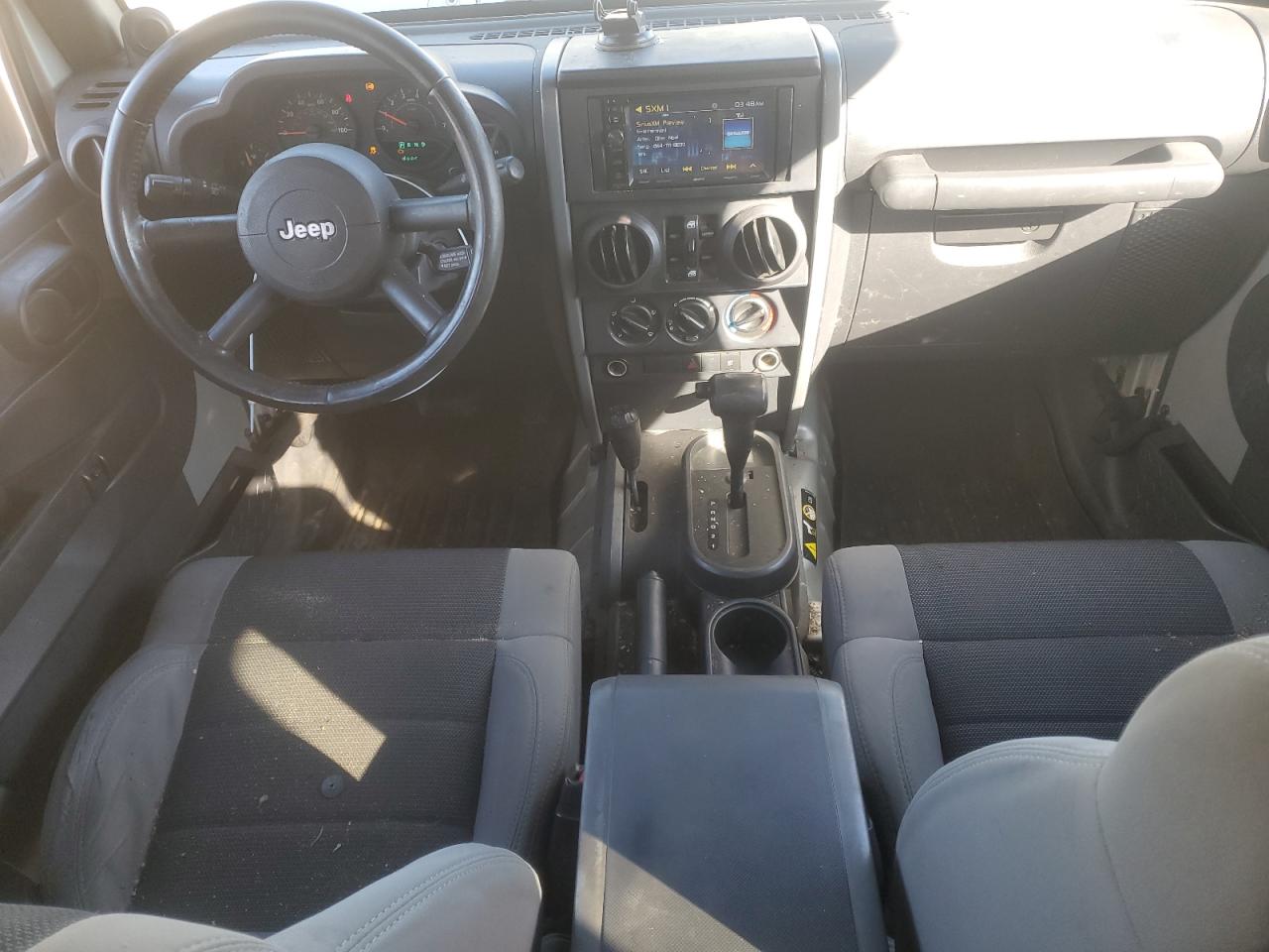 2007 Jeep Wrangler X VIN: 1J4GA39197L122660 Lot: 84707465