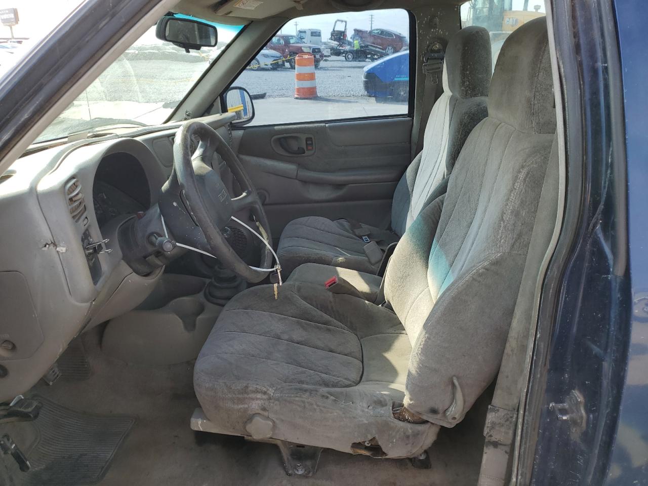 1999 GMC Sonoma VIN: 1GTCS1448X8532800 Lot: 89651935