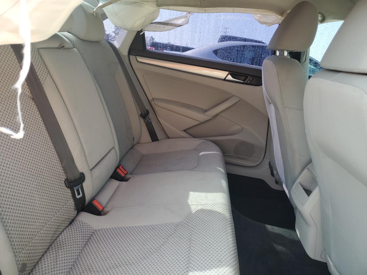 2015 Volkswagen Passat S VIN: 1VWAT7A31FC063366 Lot: 85126505