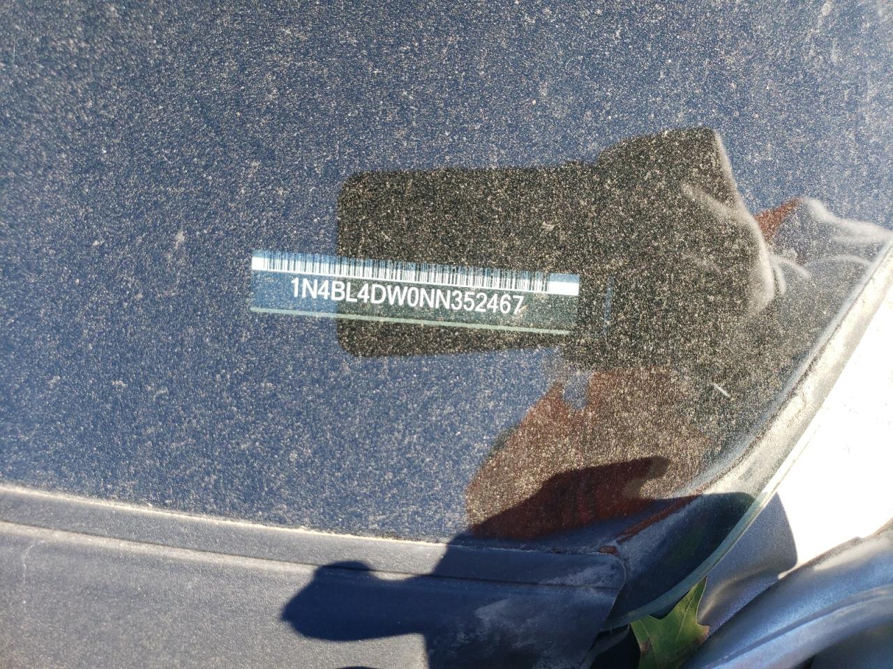 2022 Nissan Altima Sv VIN: 1N4BL4DW0NN352467 Lot: 85502035