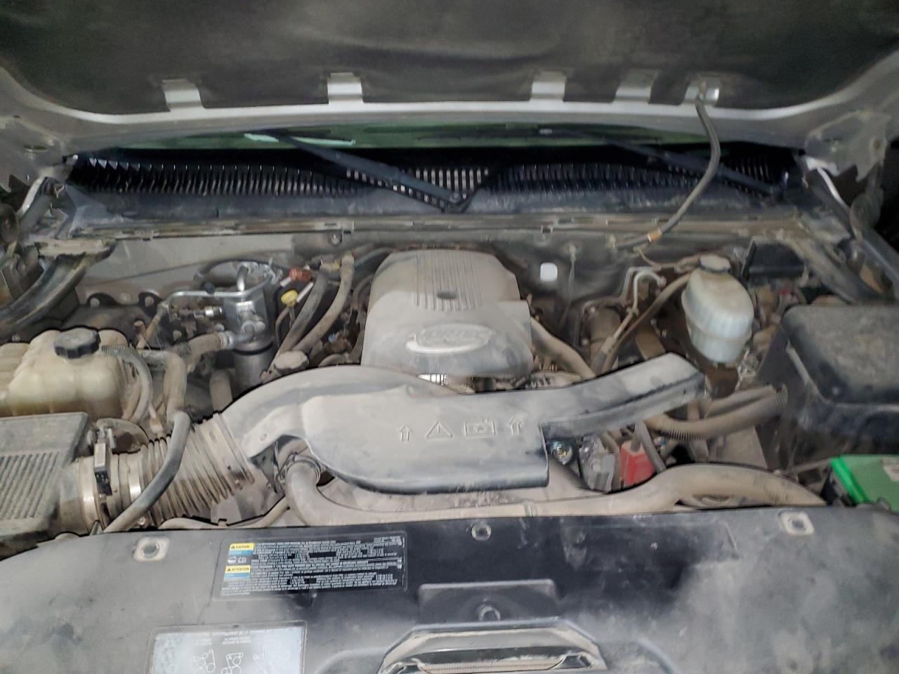 2004 Chevrolet Tahoe K150 VIN: 173660 Lot: 85425745