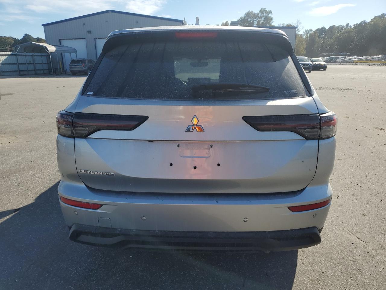 2025 Mitsubishi Outlander Es VIN: JA4J4UA8XSZ032810 Lot: 86666005