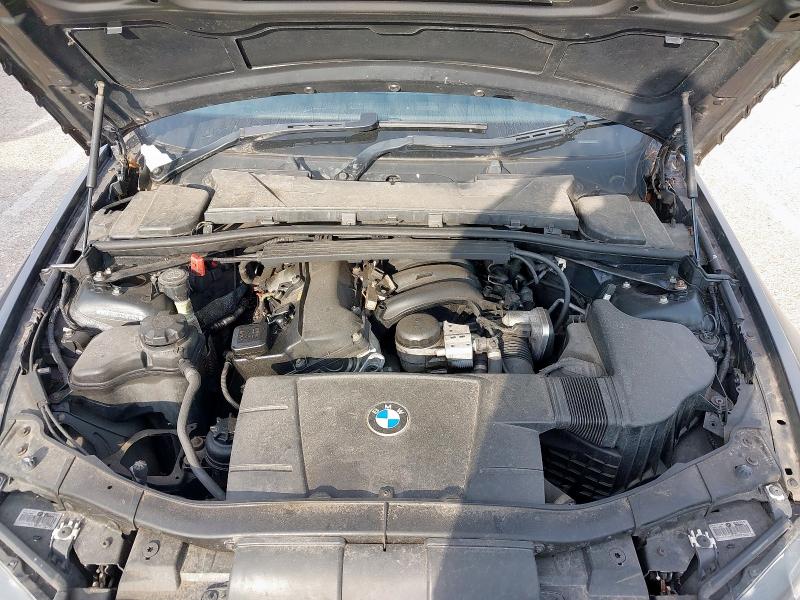 2006 BMW 318I SE 