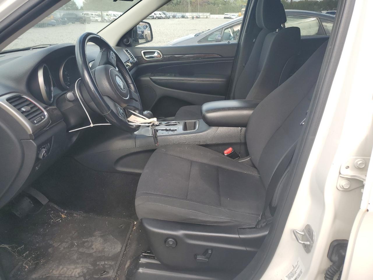 2011 Jeep Grand Cherokee Laredo VIN: 1J4RR4GG5BC562088 Lot: 85536215