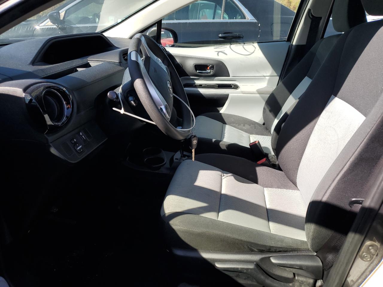 2016 Toyota Prius C VIN: JTDKDTB34G1133290 Lot: 85004315