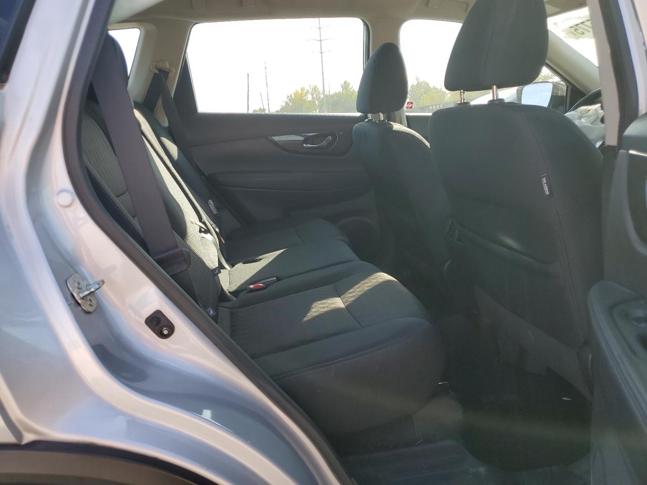 2018 Nissan Rogue S VIN: 5N1AT2MV9JC729767 Lot: 82005775