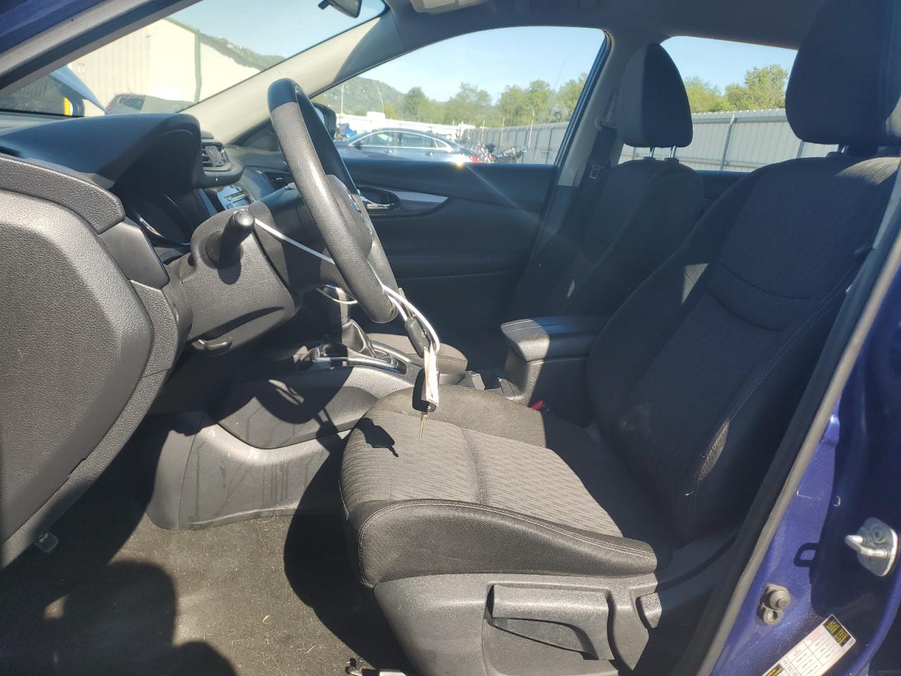 2018 Nissan Rogue S VIN: KNMAT2MVXJP568858 Lot: 84644755