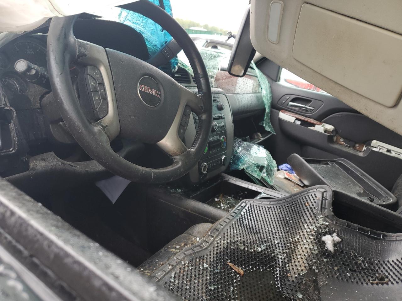 2013 GMC Yukon Xl C1500 Slt VIN: 1GKS1KE06DR306572 Lot: 81905355