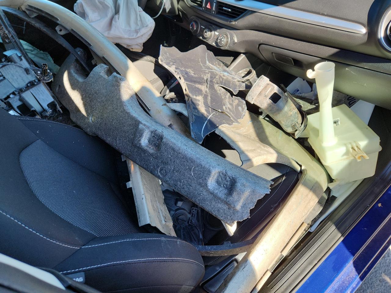 2023 Kia Forte Lx VIN: 3KPF24AD2PE530968 Lot: 87456315