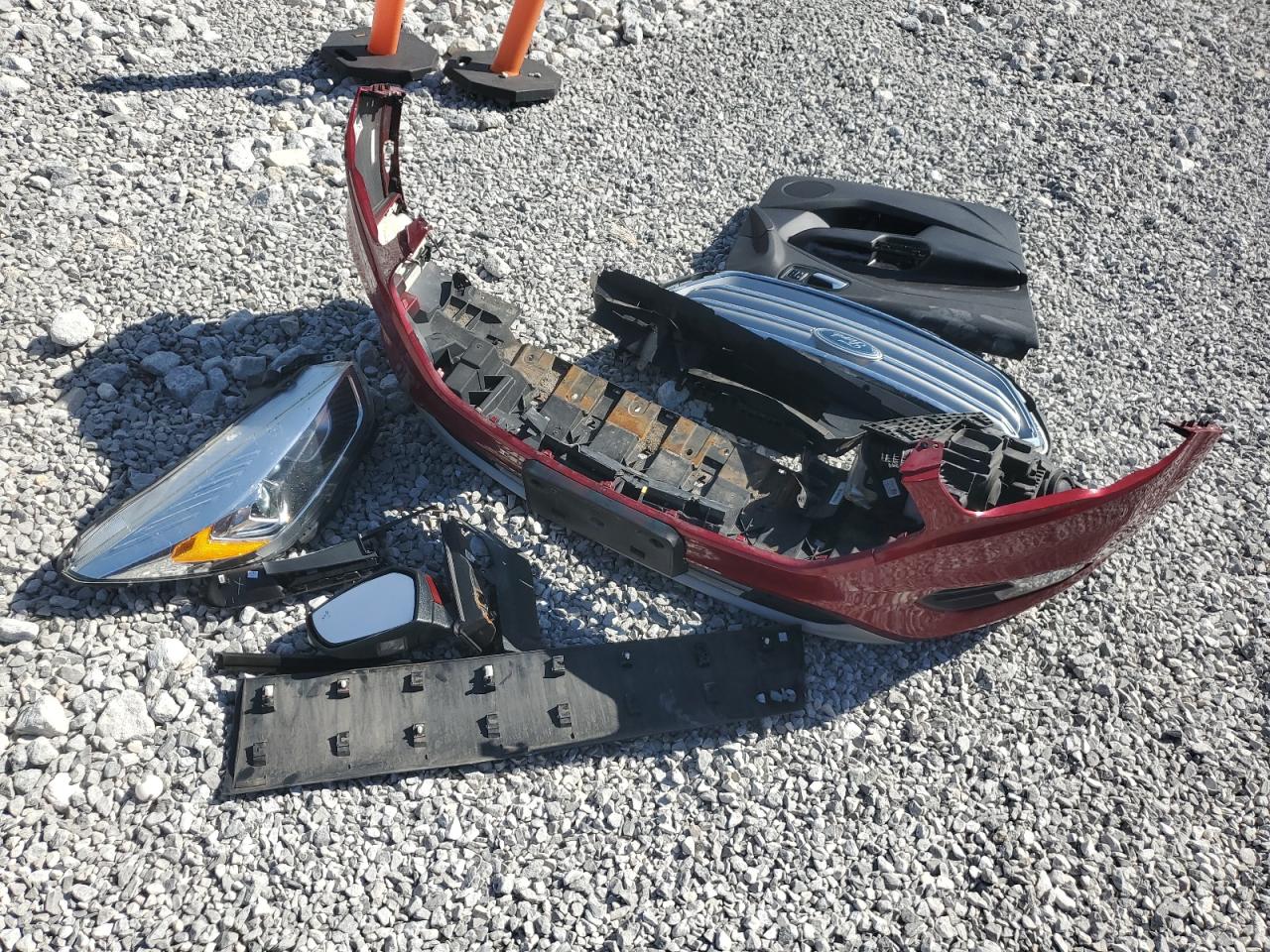 2017 Ford Escape Titanium VIN: 1FMCU9JD3HUE32279 Lot: 84952555