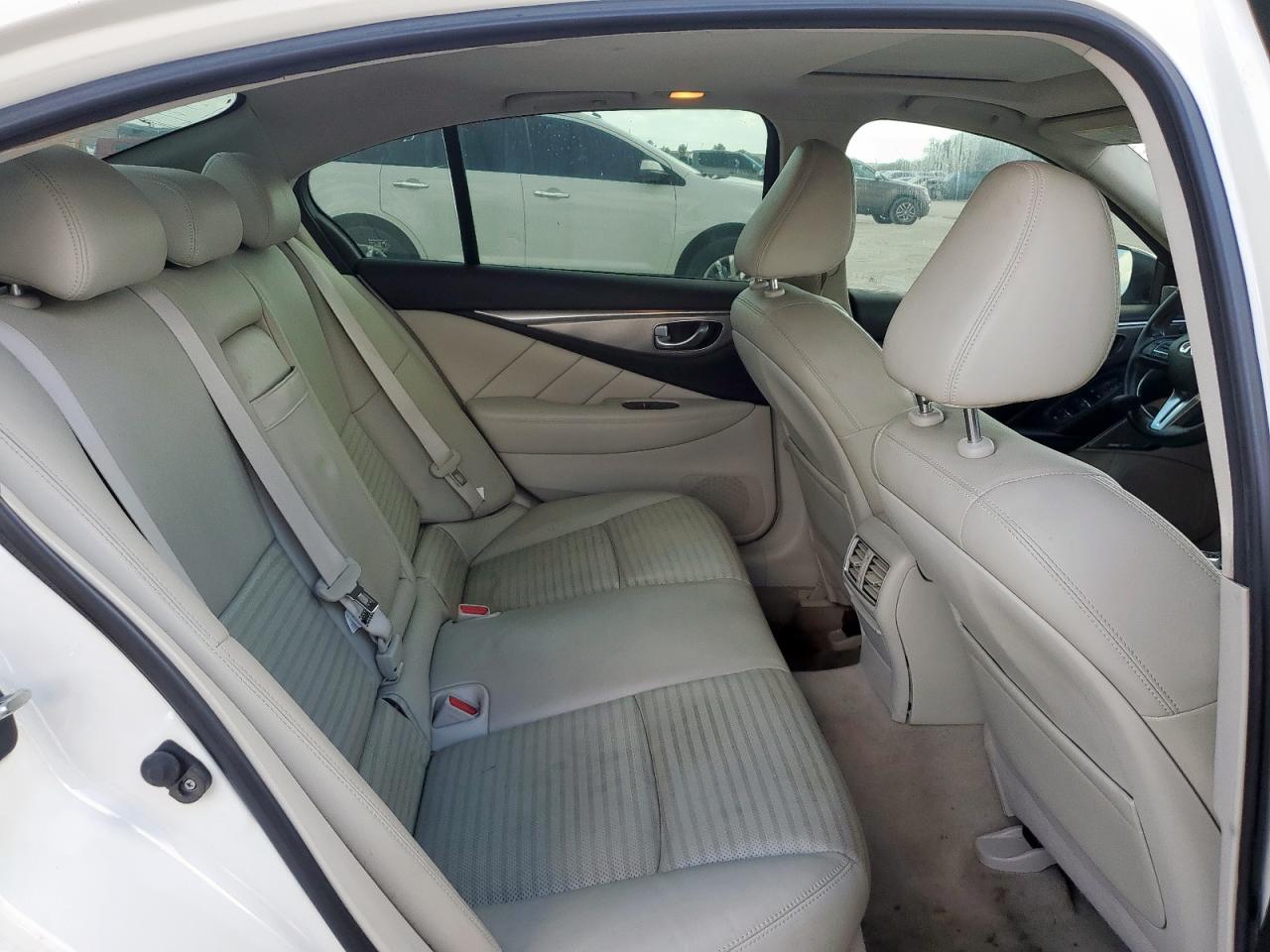 2018 Infiniti Q50 Luxe VIN: JN1EV7AP0JM592038 Lot: 86096545