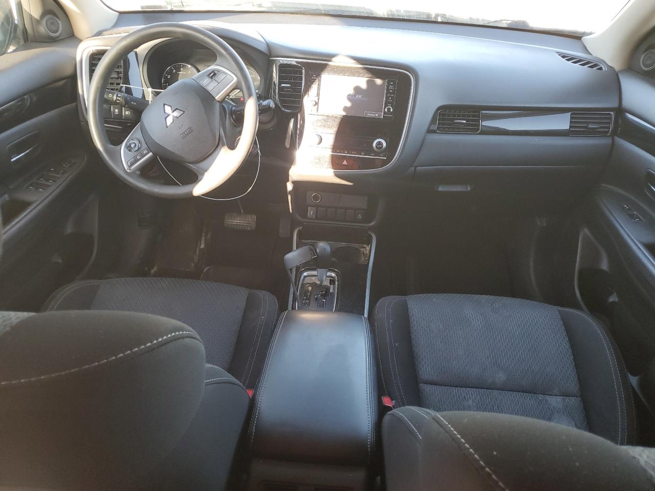 2020 Mitsubishi Outlander Es VIN: JA4AD2A30LZ045429 Lot: 86141505