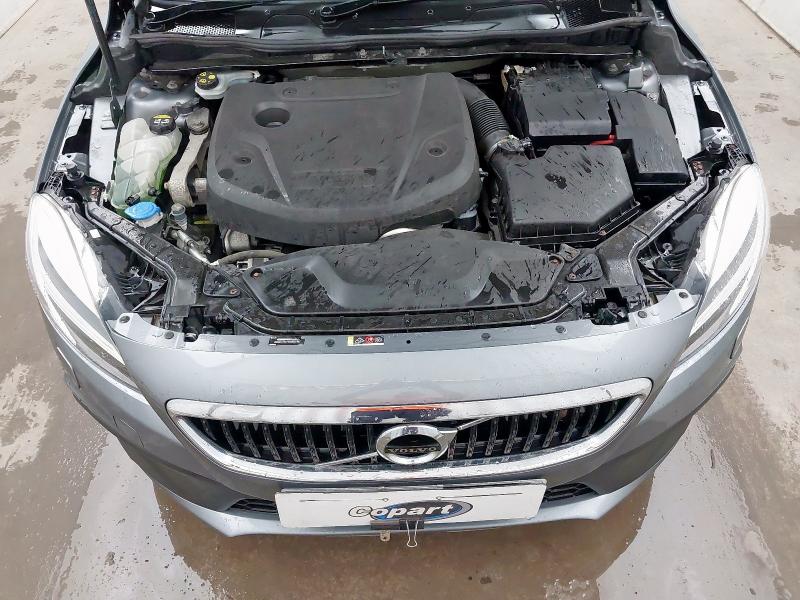 2016 VOLVO V40 CROSS COUNTRY PRO D3 D3 [4 CYL 150] CROSS COUNTRY PRO