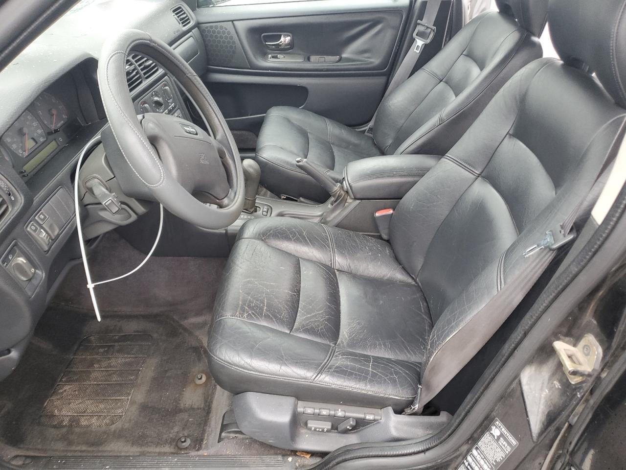 1998 Volvo V70 Glt VIN: YV1LW5640W2366776 Lot: 89884115