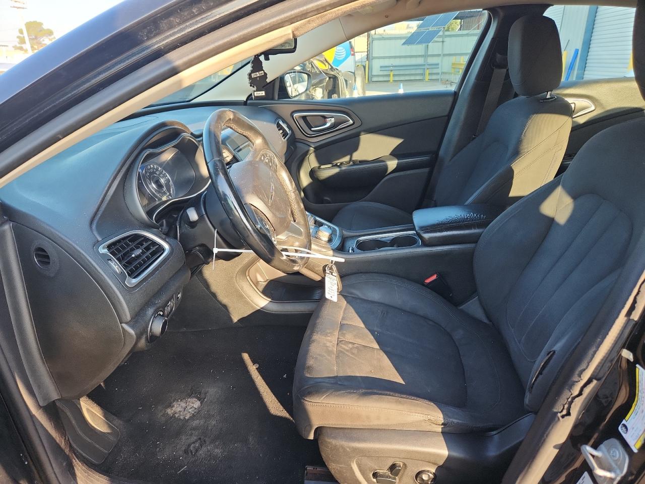 2015 Chrysler 200 Limited VIN: 1C3CCCAB6FN743624 Lot: 84433505