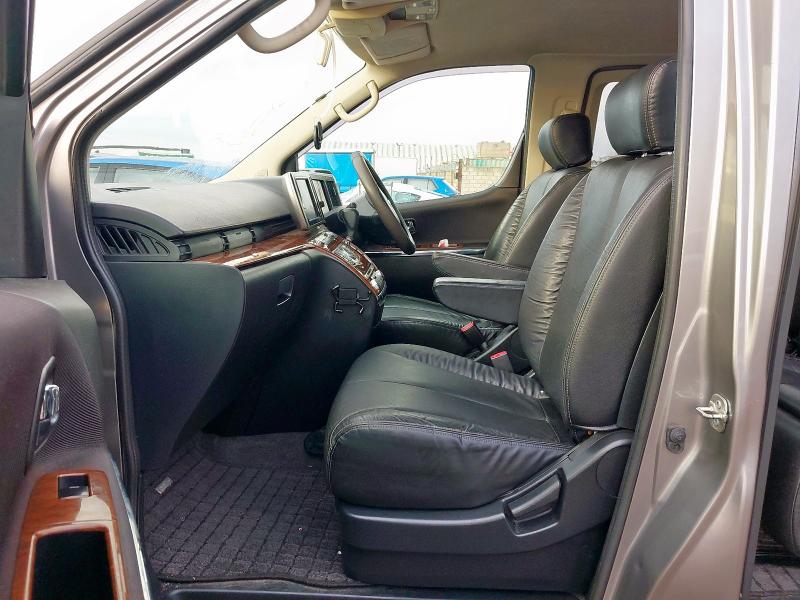 2010 NISSAN  